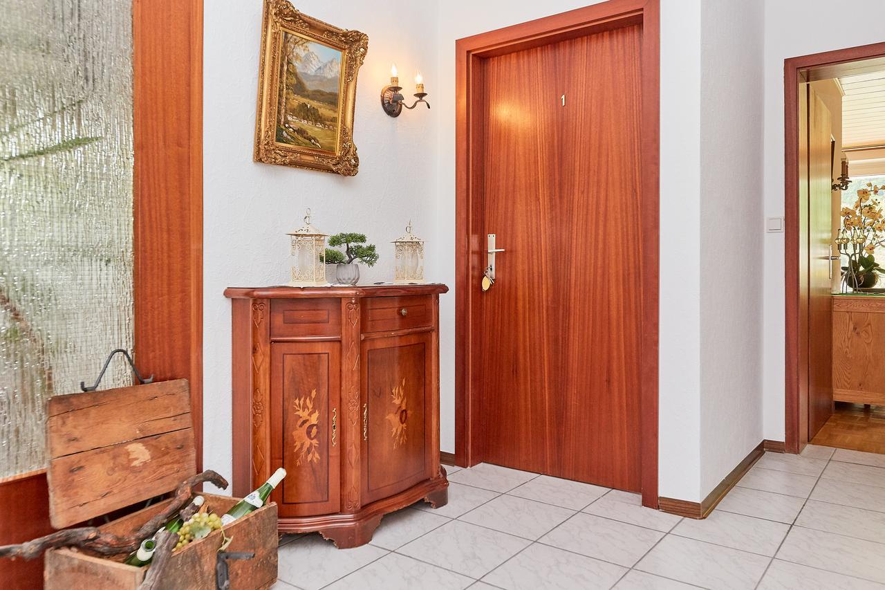Ferienwohnung "Edeltrud Deluxe Moselblick" ベルンカステル・クース エクステリア 写真