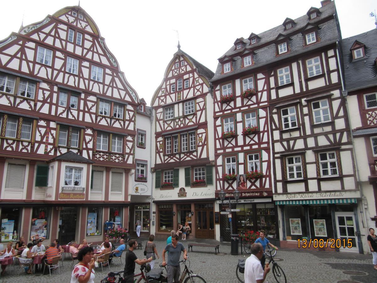 Ferienwohnung "Edeltrud Deluxe Moselblick" ベルンカステル・クース エクステリア 写真