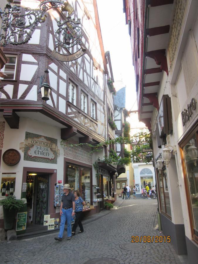 Ferienwohnung "Edeltrud Deluxe Moselblick" ベルンカステル・クース エクステリア 写真
